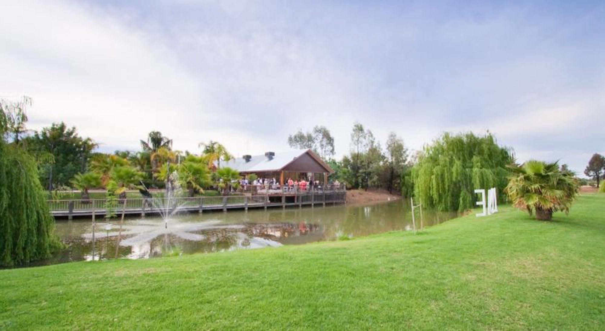 Hotel Perricoota Vines Retreat Moama Exteriér fotografie